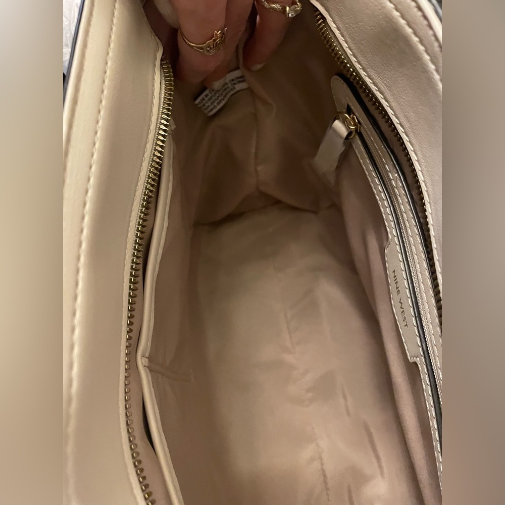 💛NWT(Detached) Nine West Purse - Picture 7 of 10